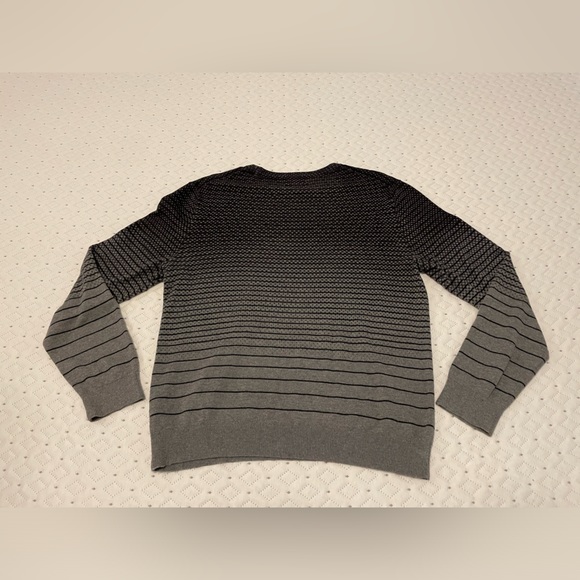 Calvin Klein Ombré Striped and Polka Dot Black and Grey Pullover Sweater Men M - Picture 6 of 9